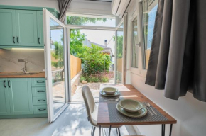 apartment kaminaki beach